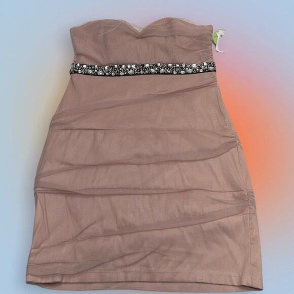 WINDSOR Women’s 9 (juniors) Muave / Pink Strapless Dress - Picture 1 of 7